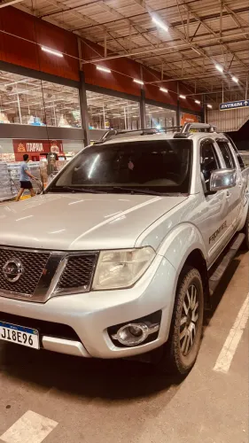 Nissan Frontier SL CD 4X4 2.5tb Diesel AUT 2014