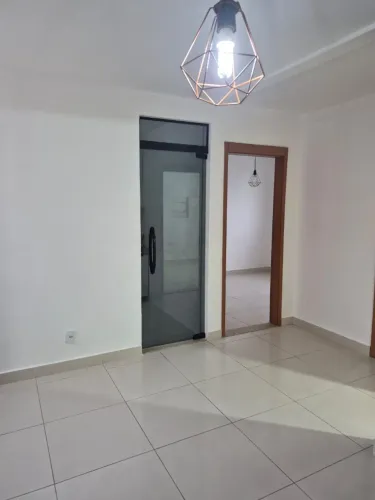 VENDA APARTAMENTO PNE COM ELEVADOR 