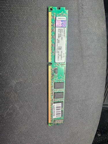 Memória RAM 4 Gb pra computador 