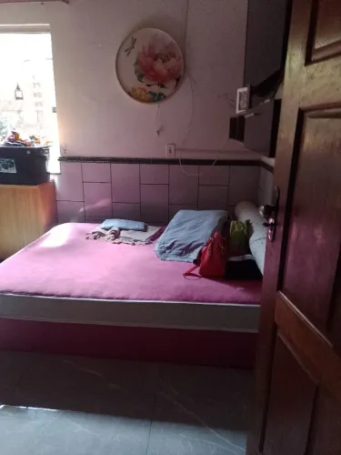Comprei essa cama paguei a vista e quebrou,não tive retorno, assistência,não vale nada..