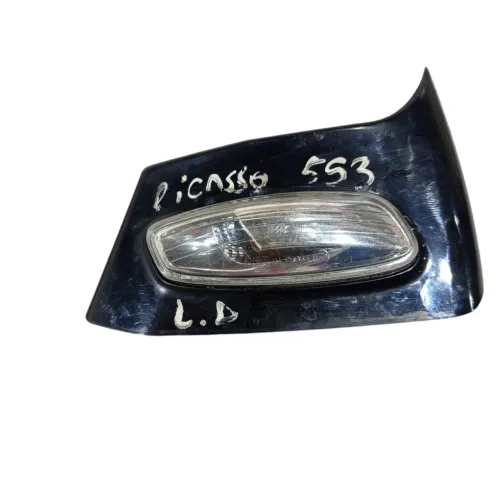 Luz Dianteira Direta Pisca Citroen Picasso 2003 2004 A 2012