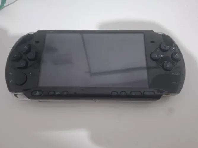 Psp 3000 desbloqueado com adaptador, bateria e carregador original 