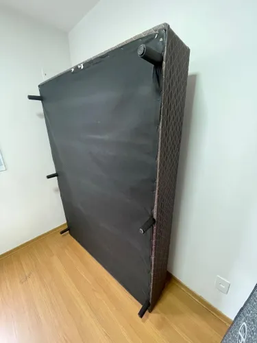 BOX CASAL - EXCELENTE ESTADO DE CONSERVAÇÃO