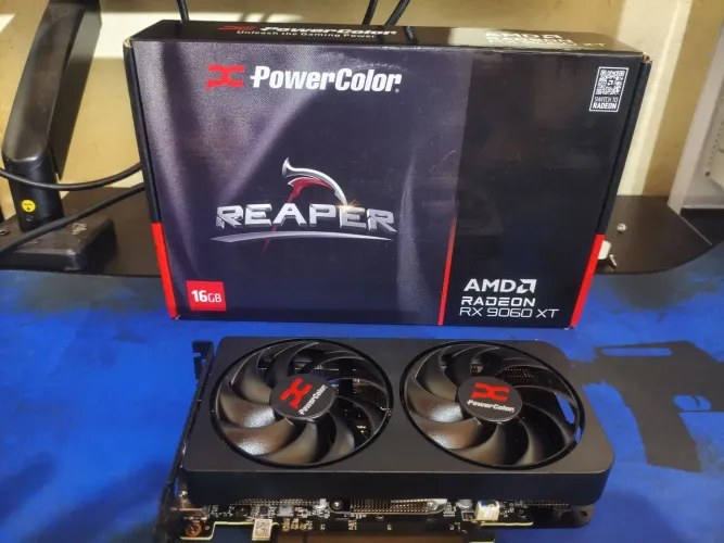 Placa de Vídeo RX 9060XT 16GB