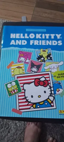 Álbum Hello Kitty e amigos - Panini