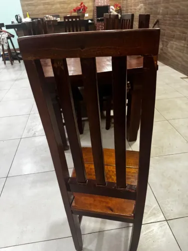 Mesa rústica + 12 cadeiras madeira maciça