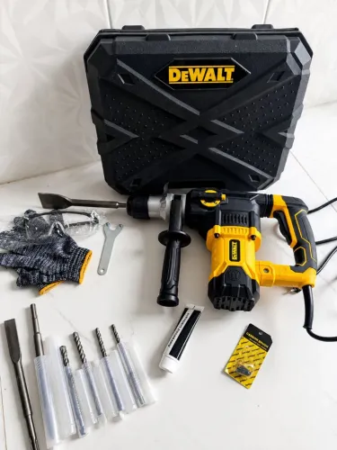 Martelete Dewalt Ronpedor e Furadeira 
