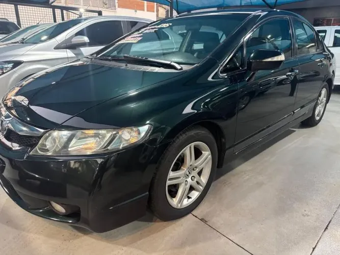 Honda Civic Sedan EXS 1.8/1.8 Flex 16V Aut. 4P 2010