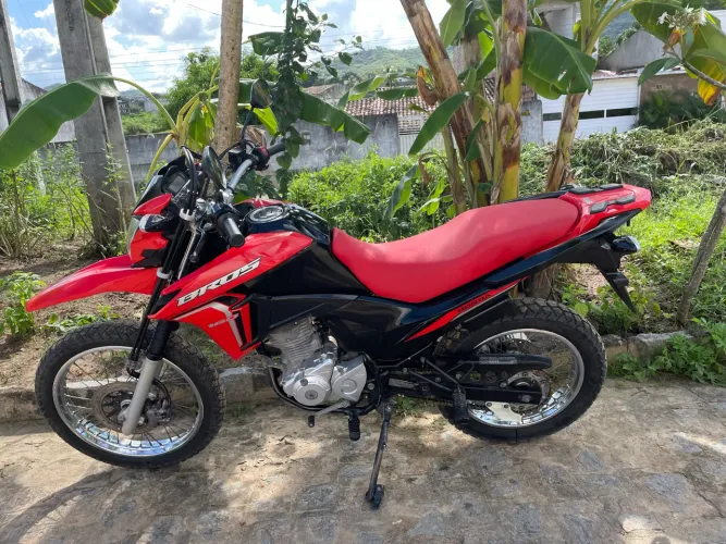 Bross 160 zera, pra vender ligeiro para pessoa exigentes 