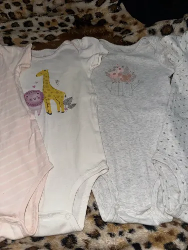 Bodys carters 18/24m