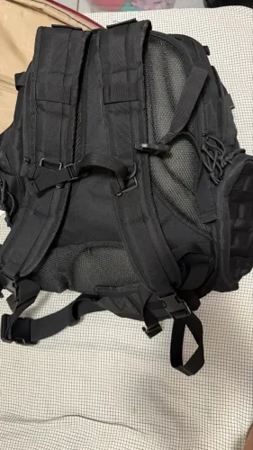 Vendo mochila INVICTUS 