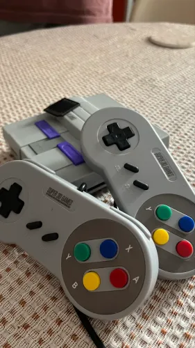 VENDO!! Mini console Retro Super Nintendo com 150 mil jogos + 2 controles.