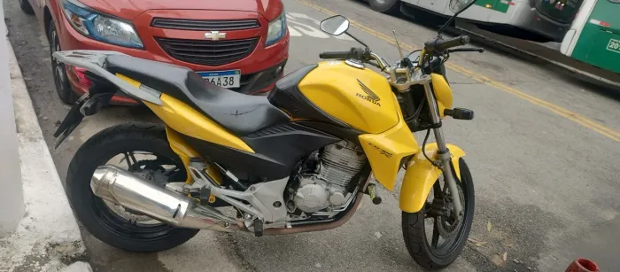 CB 300 R