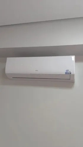 Ar-Condicionado TCL 9.000 BTUs - 220V