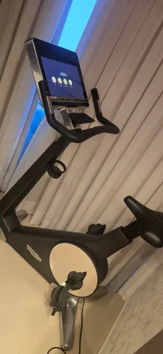 Bicicleta ergometrica Technogym Personal