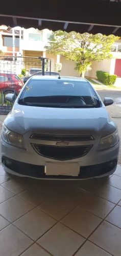 Chevrolet Onix Hatch LT 1.0 8V Flex Power Mec. 4P 2014