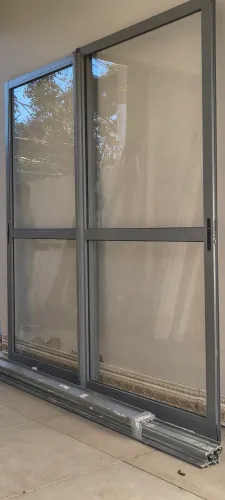 Porta De Correr Em Alumínio 2,70 x 2,19m - Pronta Entrega / Perfeito Estado 