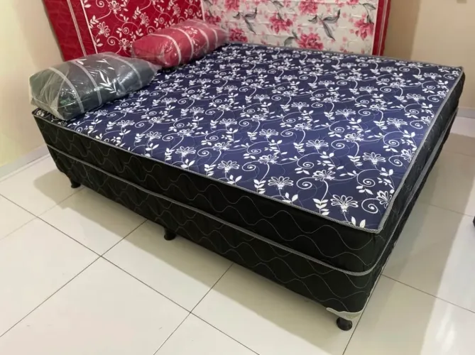 Cama QUEEN