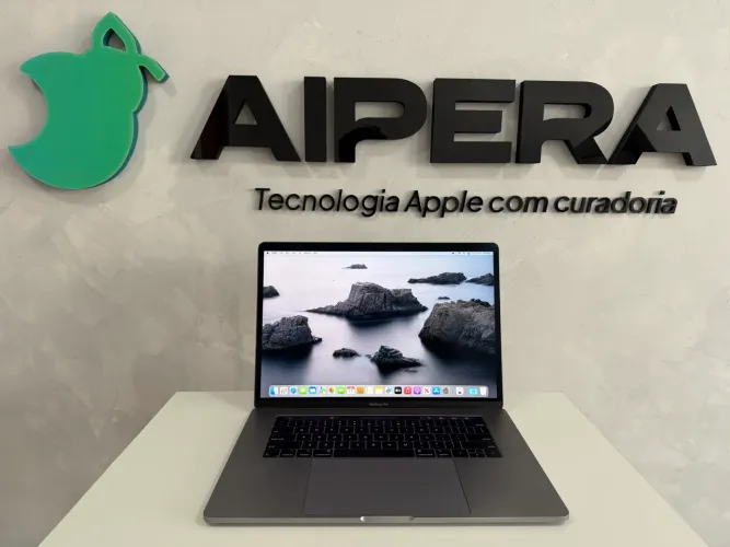 MACBOOK PRO i9, 32 GB, 512 SSD, 15.4 POLEGADAS, TOUCH BAR COM TOUCH ID
