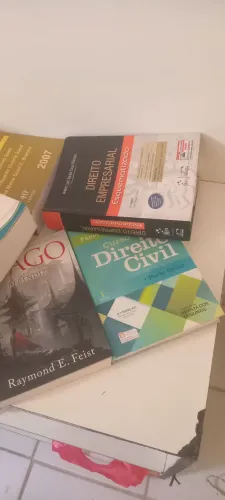 Livros diversos