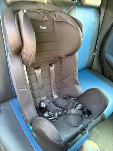 Cadeirinha para Auto Cosco Kids Pluris 0 a 32kg