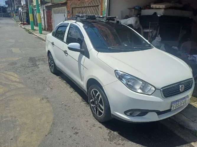 Fiat Grand Siena Attractive 1.0 Flex 8V 4P 2019