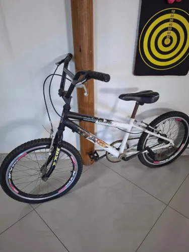 BICICLETA ARO 20