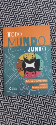 LIVRO TODO MUNDO JUNTO