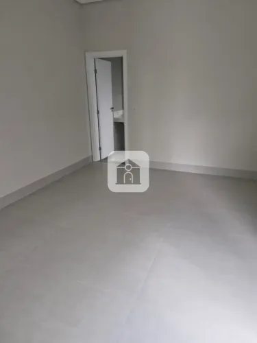 Casa para venda no bairro Jardim Botânico