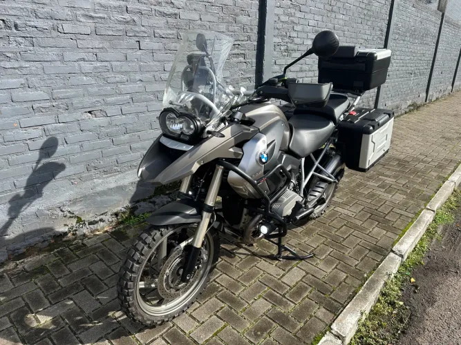 GS1200 2011