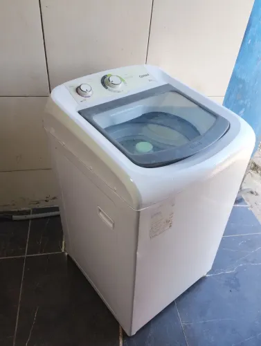 Máquina lava Consul 9k funciona bem 