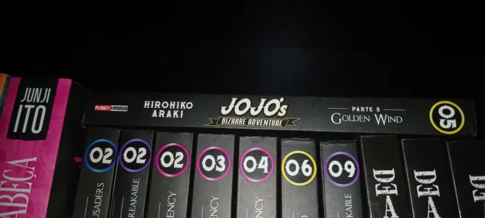 Desapego mangás jojo bizzare adventures
