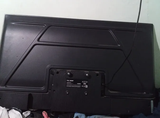 Vendo televisão TCL smartv 43 polegadas