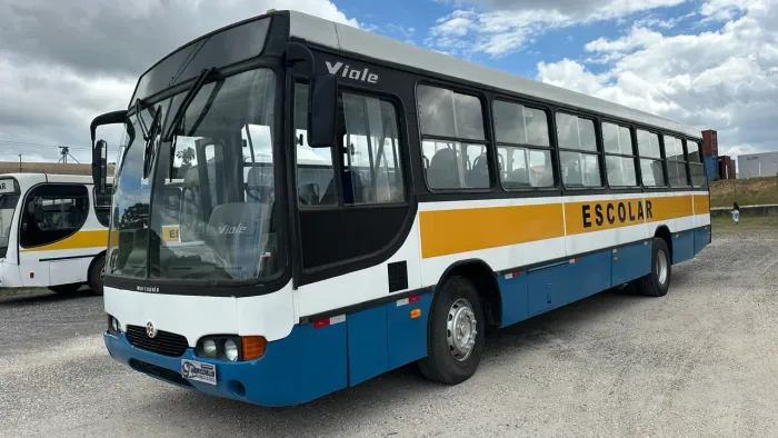 Ônibus urbano Mercedes 50 lugares