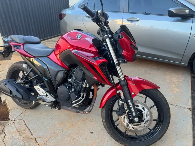FAZER 250 Super Conservada