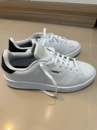 ? Adidas Advantage Base Branco | Nº 42 | Novo, Nunca Usado