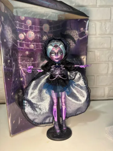 Monster High River Styxx Skullector (incompleta)