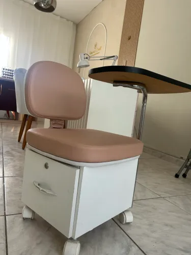Cadeira manicure rose