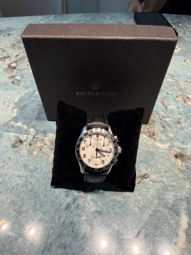 Victorinox Swiss Army Chrono Classic 