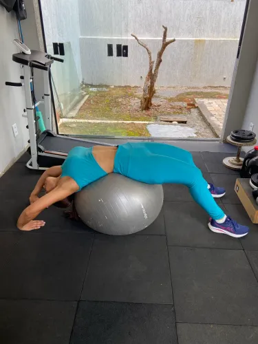 Bola de Pilates Hidrolight Cinza - Usada em Ótimo Estado