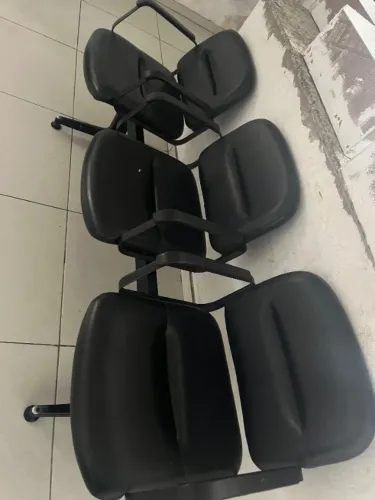 Cadeira com 3 Lugares