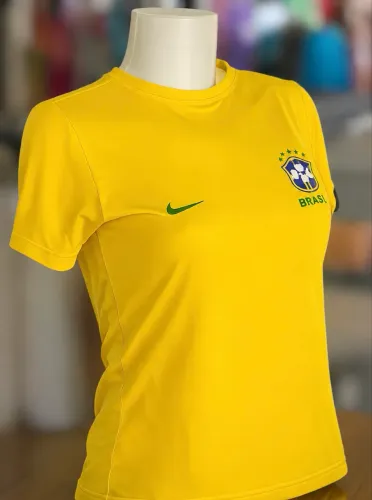 Camiseta Dry Fit Feminina Brasil Copa do Mundo