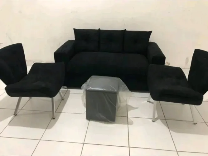 Sofá + poltronas 