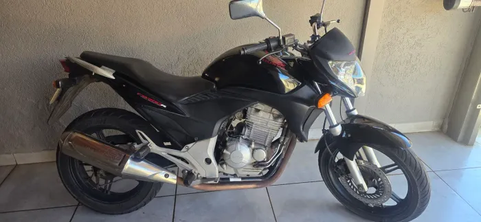 Cb 300 original