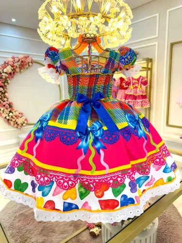 Vestido junino infantil luxo