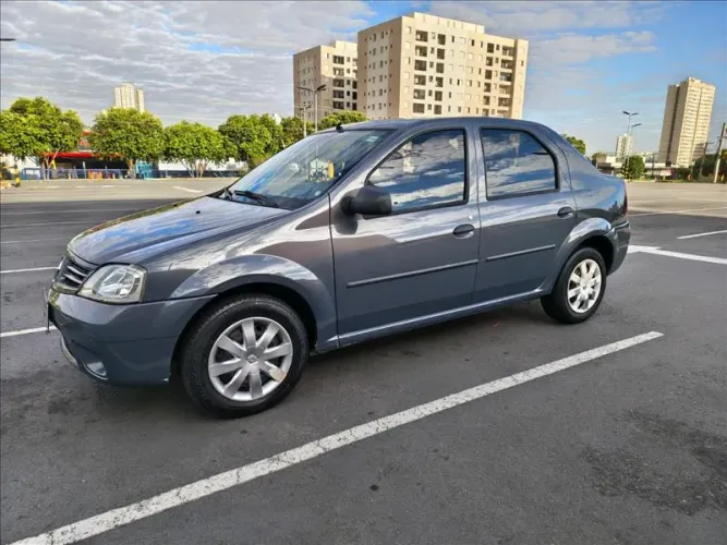 Renault Logan Expression Hi-flex 1.6 8V 4P 2010