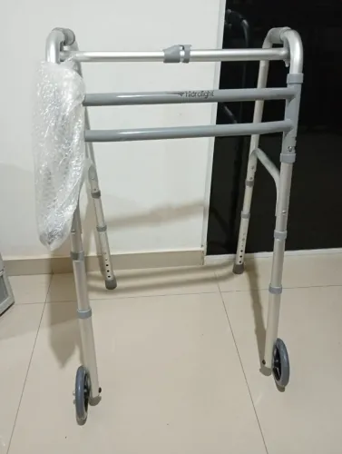 Vendo kit andador adulto 3 em 1