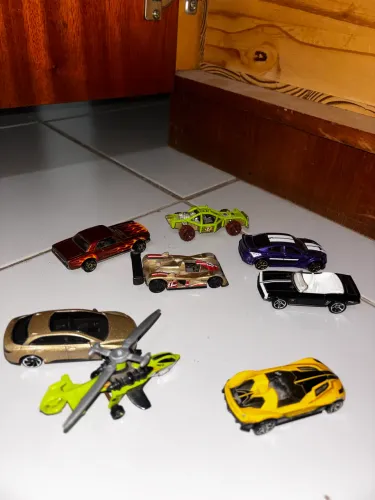 Carrinhos Hot Wheels