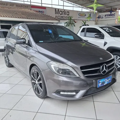 Mercedes-Benz Classe B 200 CGI 1.6 TB Sport 156cv AUT 2013