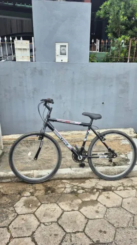 Bicicleta Houston Foxer Aro 26 preta